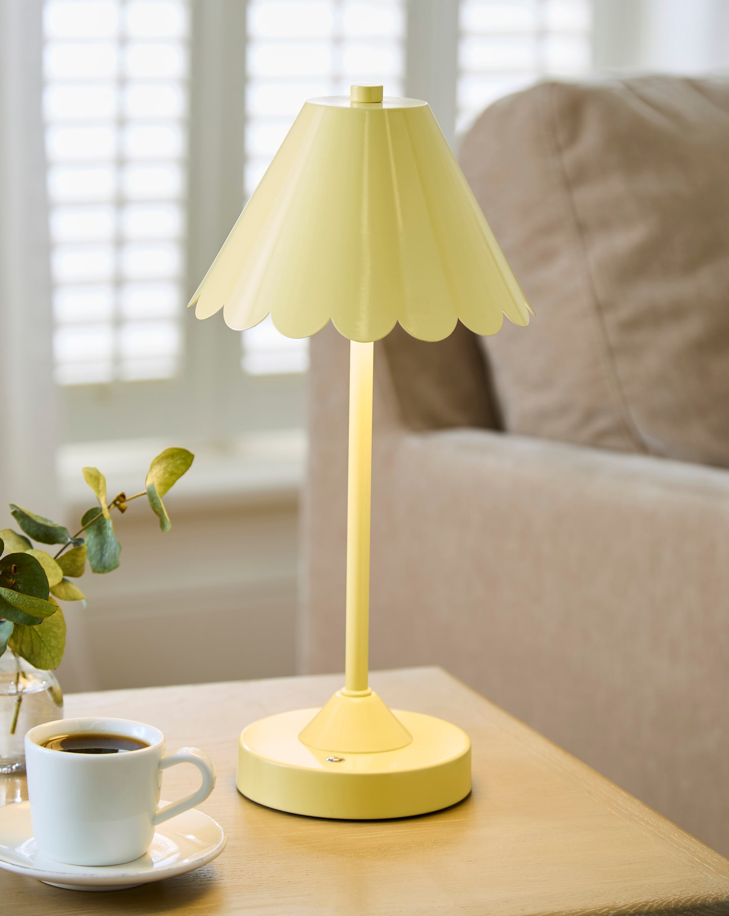 Josie Scallop Edge Rechargable Wireless Metal Table Lamp