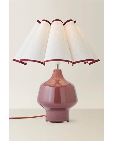 ValueLights Jamie Burgundy Table Lamp with Scallop Trim Shade