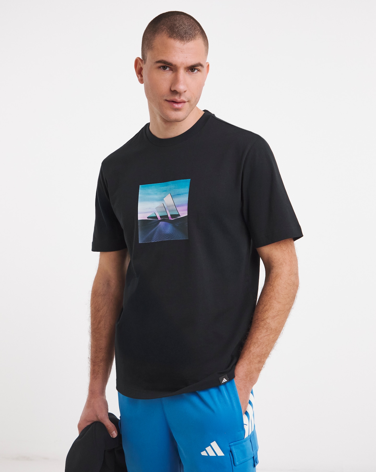 New In - adidas Graphic T-Shirt