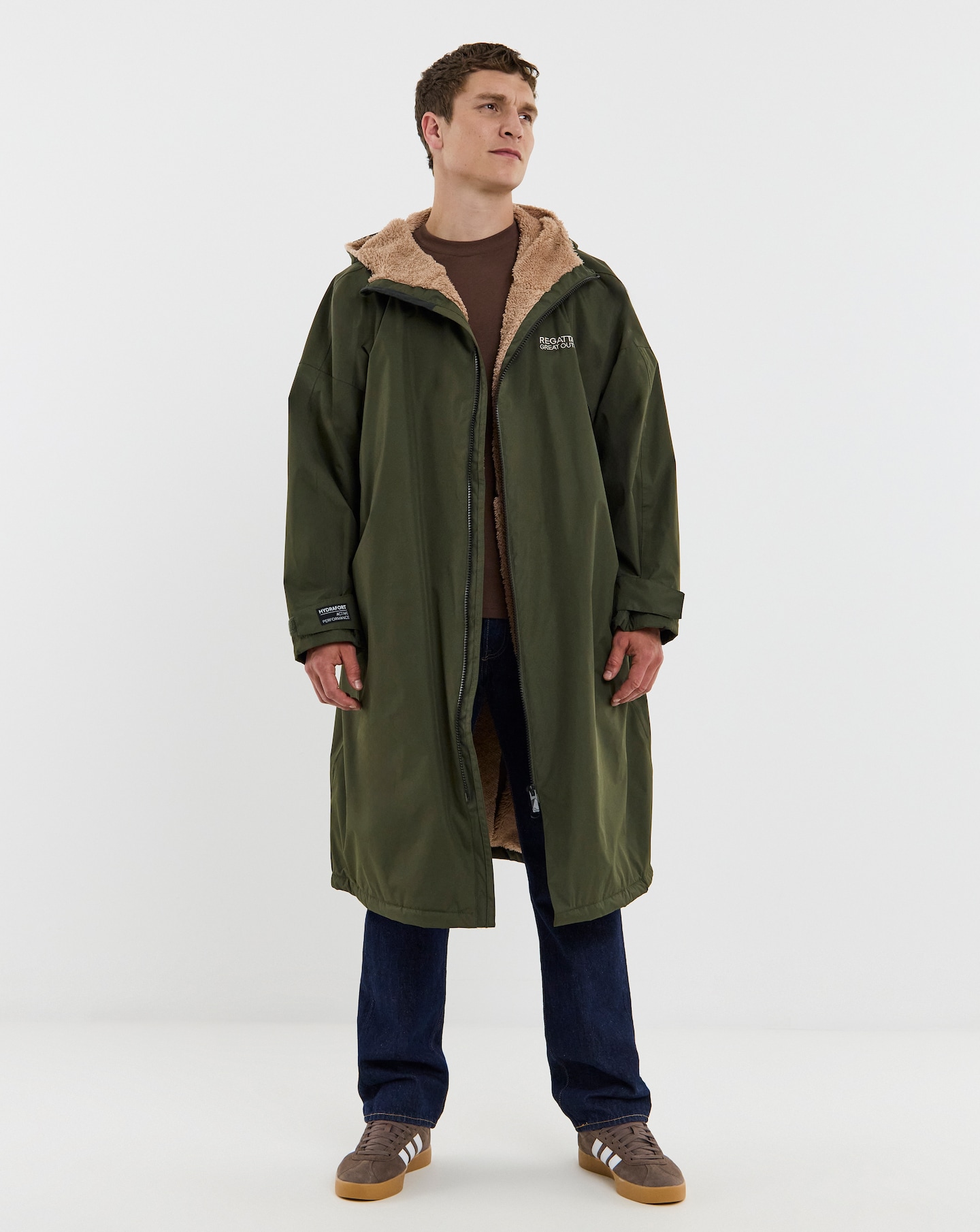 New In - Regatta Waterproof Changing Robe