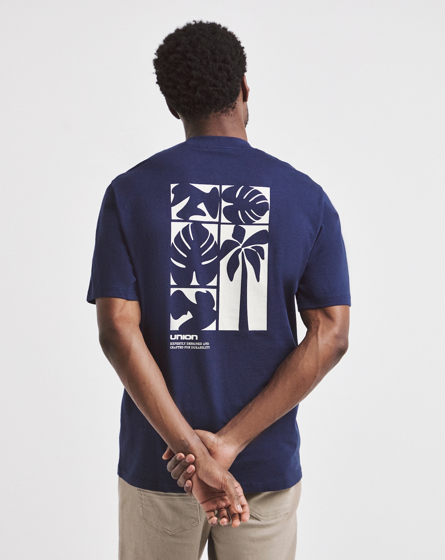 New In - Union Graphic T-Shirt Long- Navy