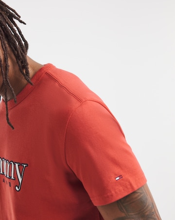 Tommy Jeans Short Sleeve Applique Graphic T-Shirt - Red