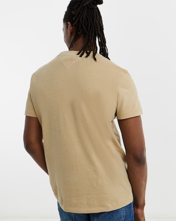 Tommy Jeans Short Sleeve Regular Waving Flag T-Shirt - Gold