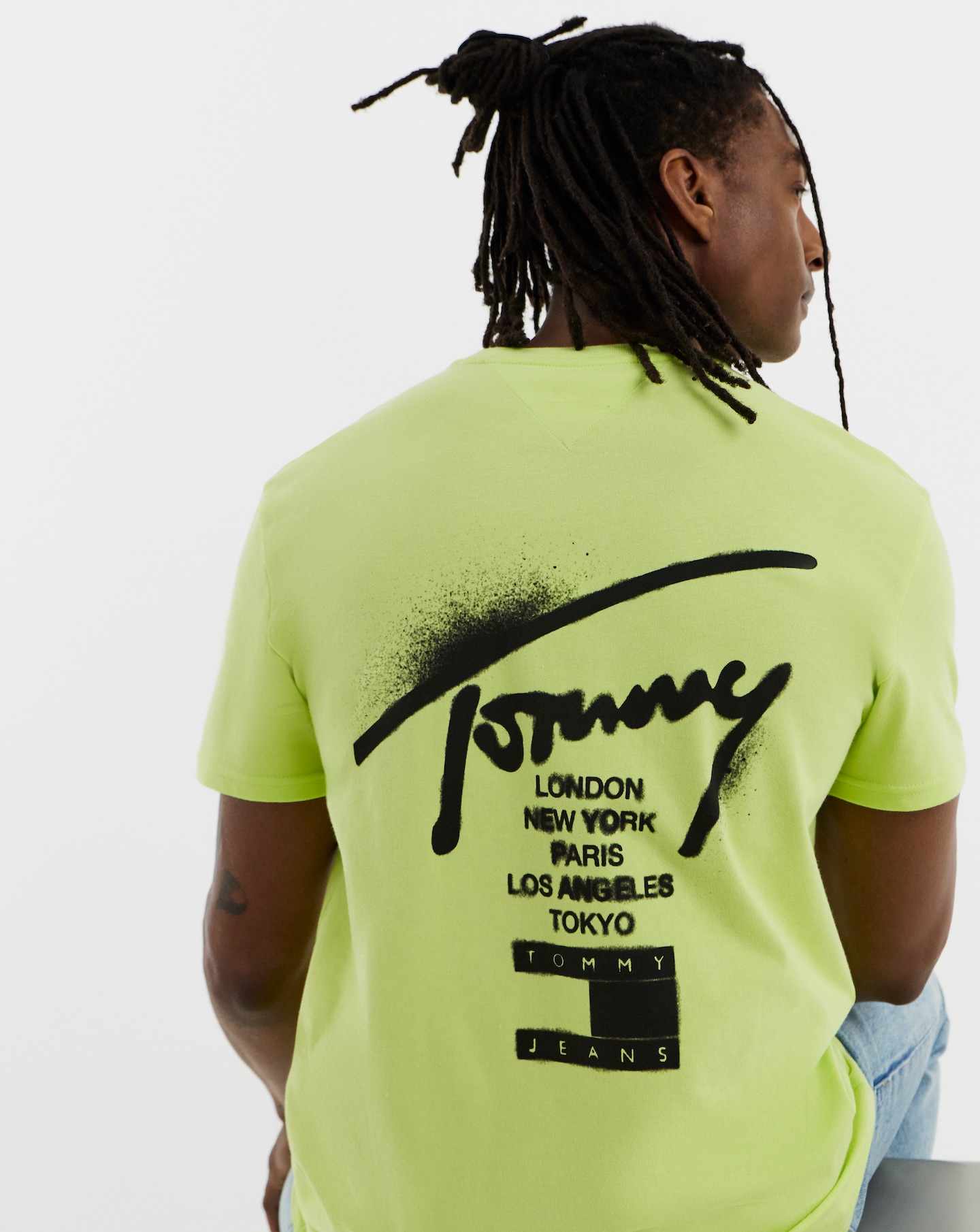New In - Tommy Jeans Back Graphic T-Shirt