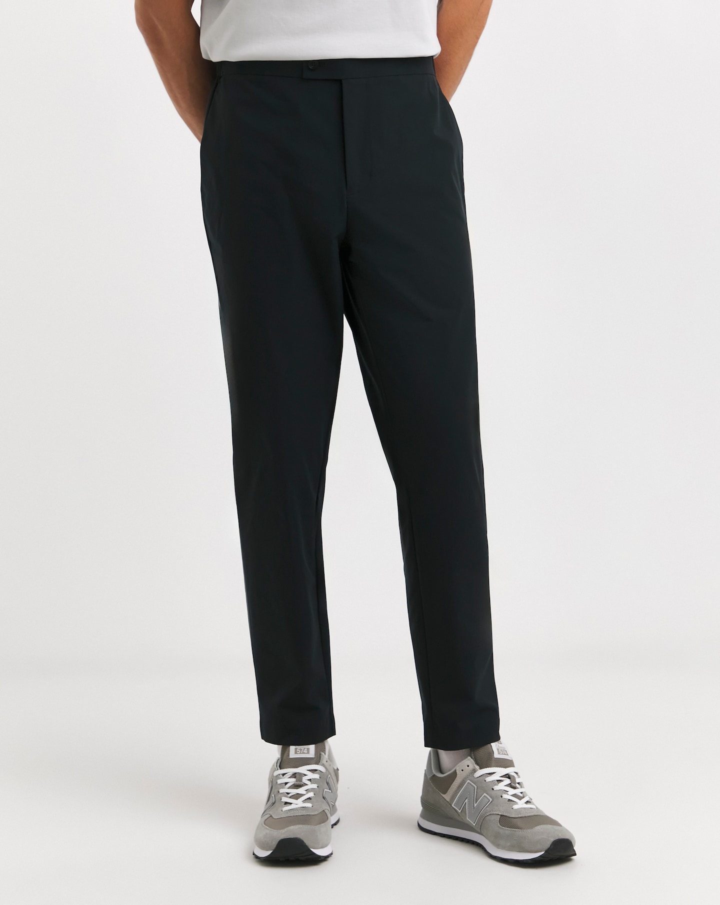 Tailored Travel Tapered Trouser