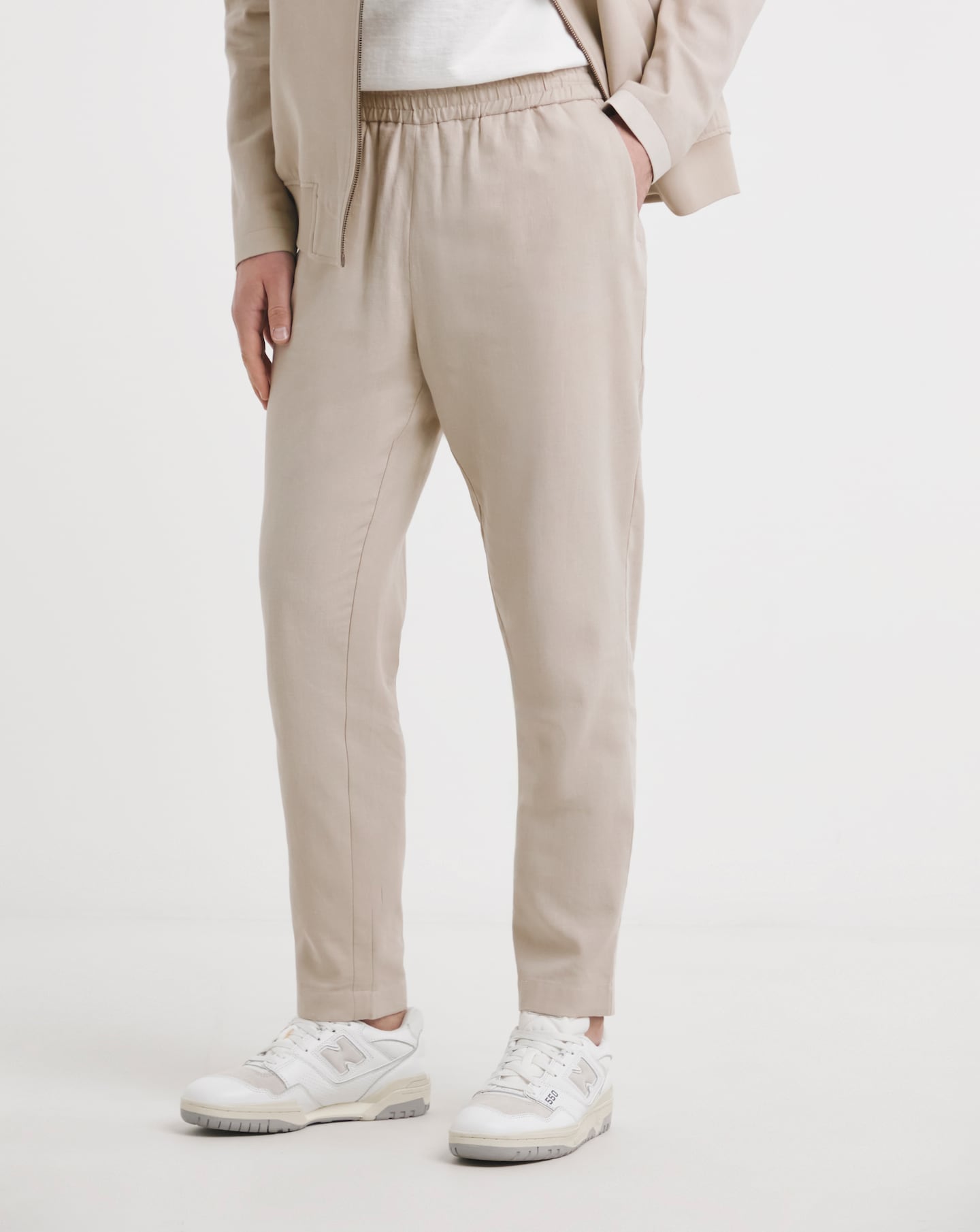 Linen Elasticated Tapered Trouser