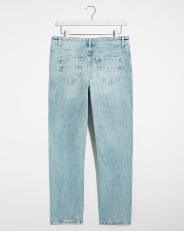 Bleachwash Straight Fit Jeans