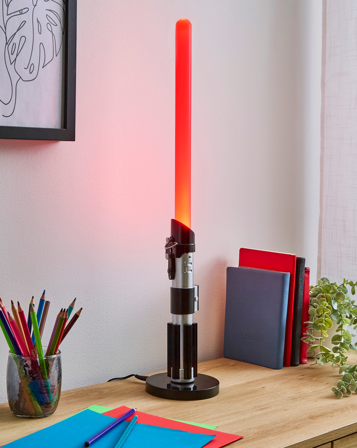 Star Wars: Lightsaber Desk Lamp