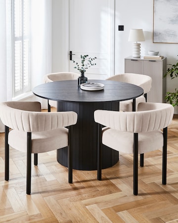 Addison Dining Table with 4 Lindsay Chairs