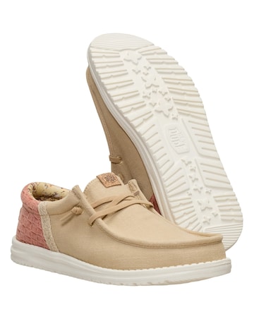 HEYDUDE Wally Funk Summer Stretch