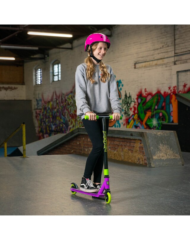 New In - Xoo Stunt Scooter - Purple