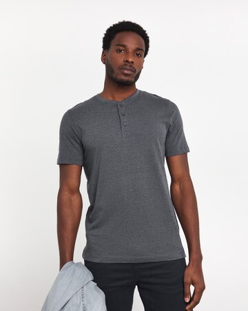 Grandad Neck T-Shirt | Jacamo image.
