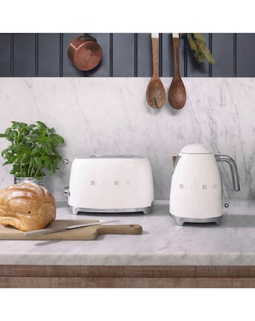 Smeg TSF01 2 Slice White Toaster