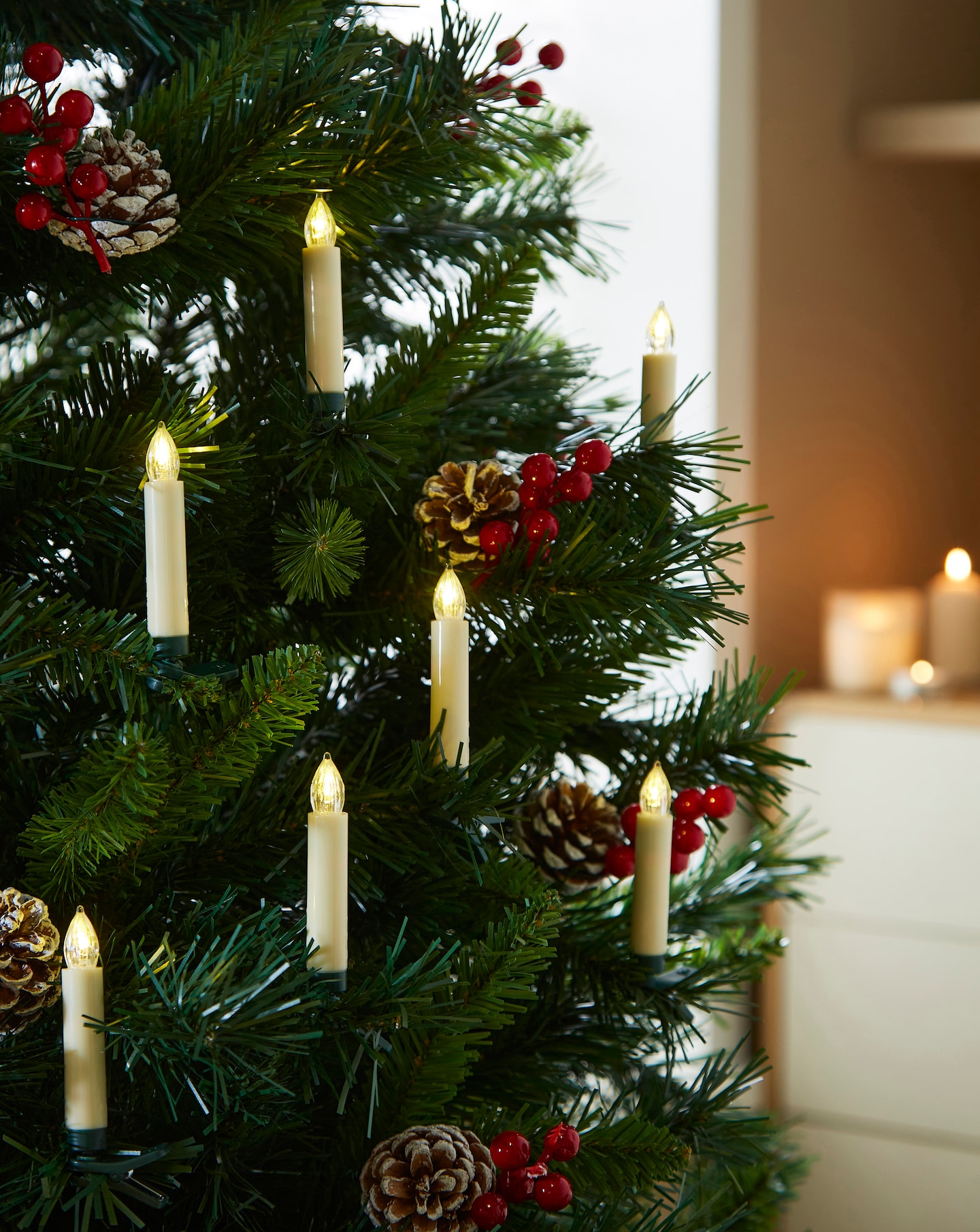 10 Christmas Tree Lit Candle Lights