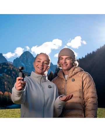 DJI Osmo Pocket 4 Creator Combo