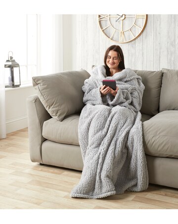 Huggleland Cosy Fleece Wearable Blanket