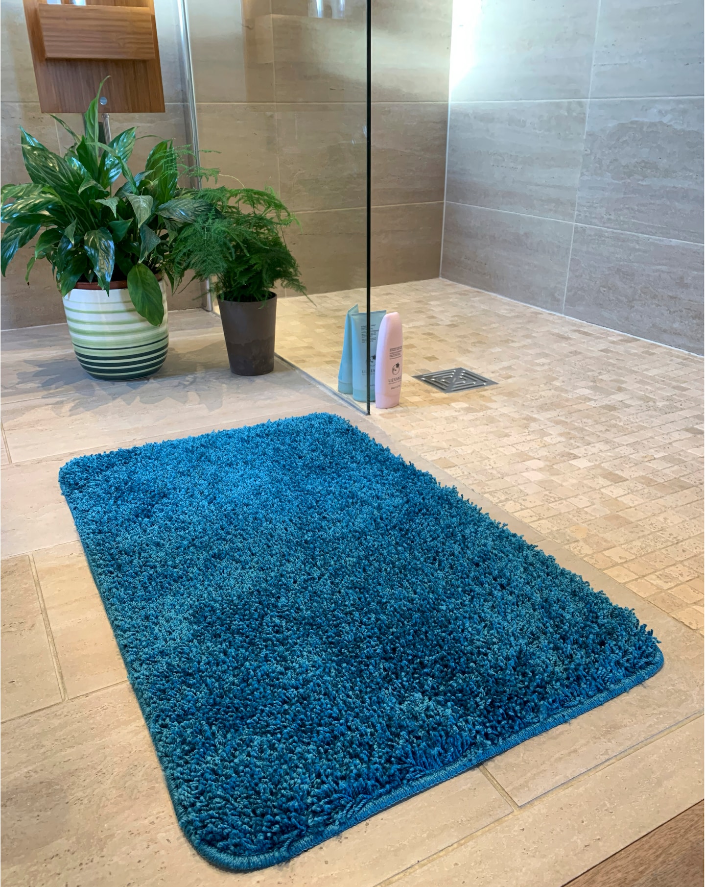 New In - Buddy Washable Bath Mat
