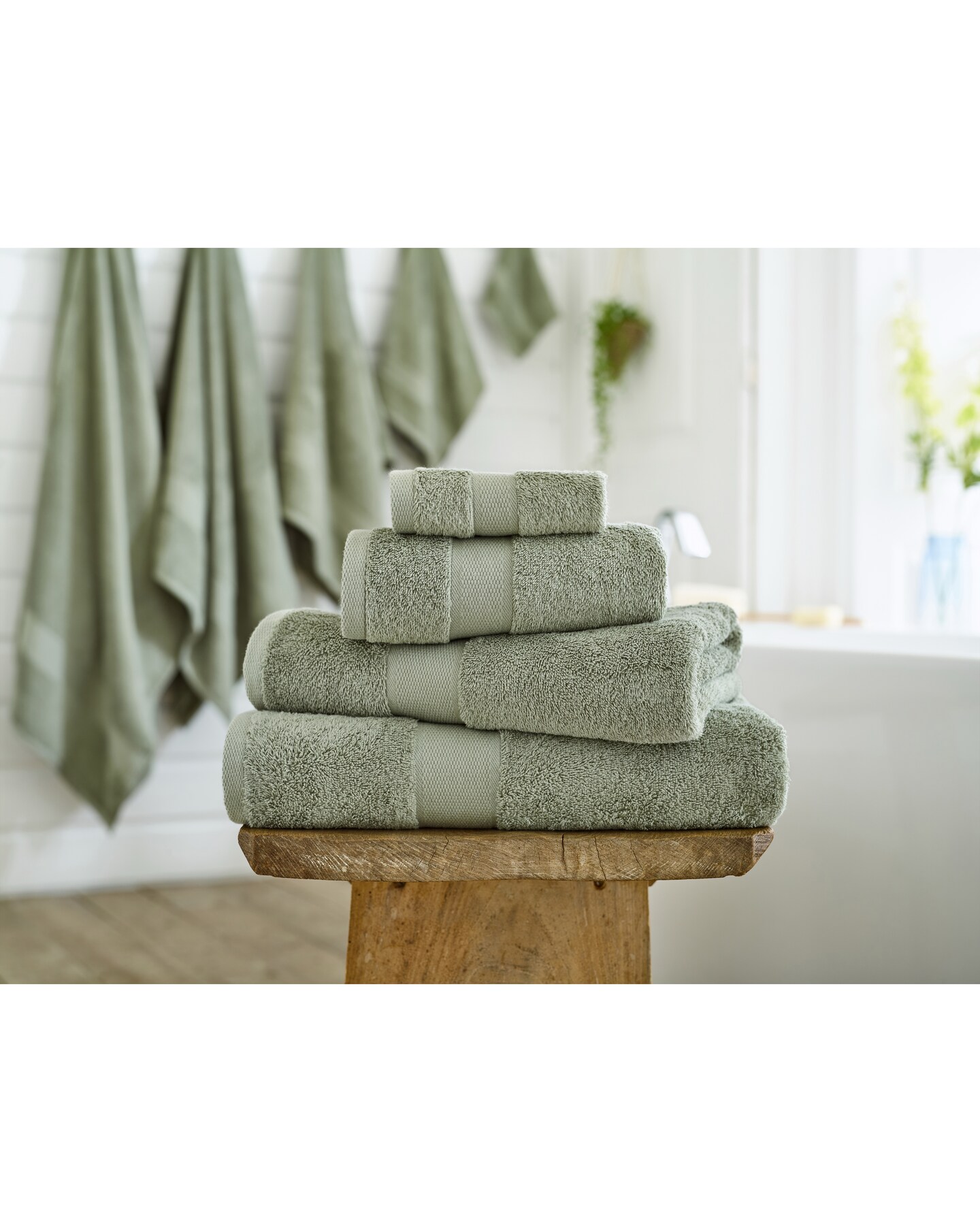 Deyongs Egyptian Cotton 550gsm Towel