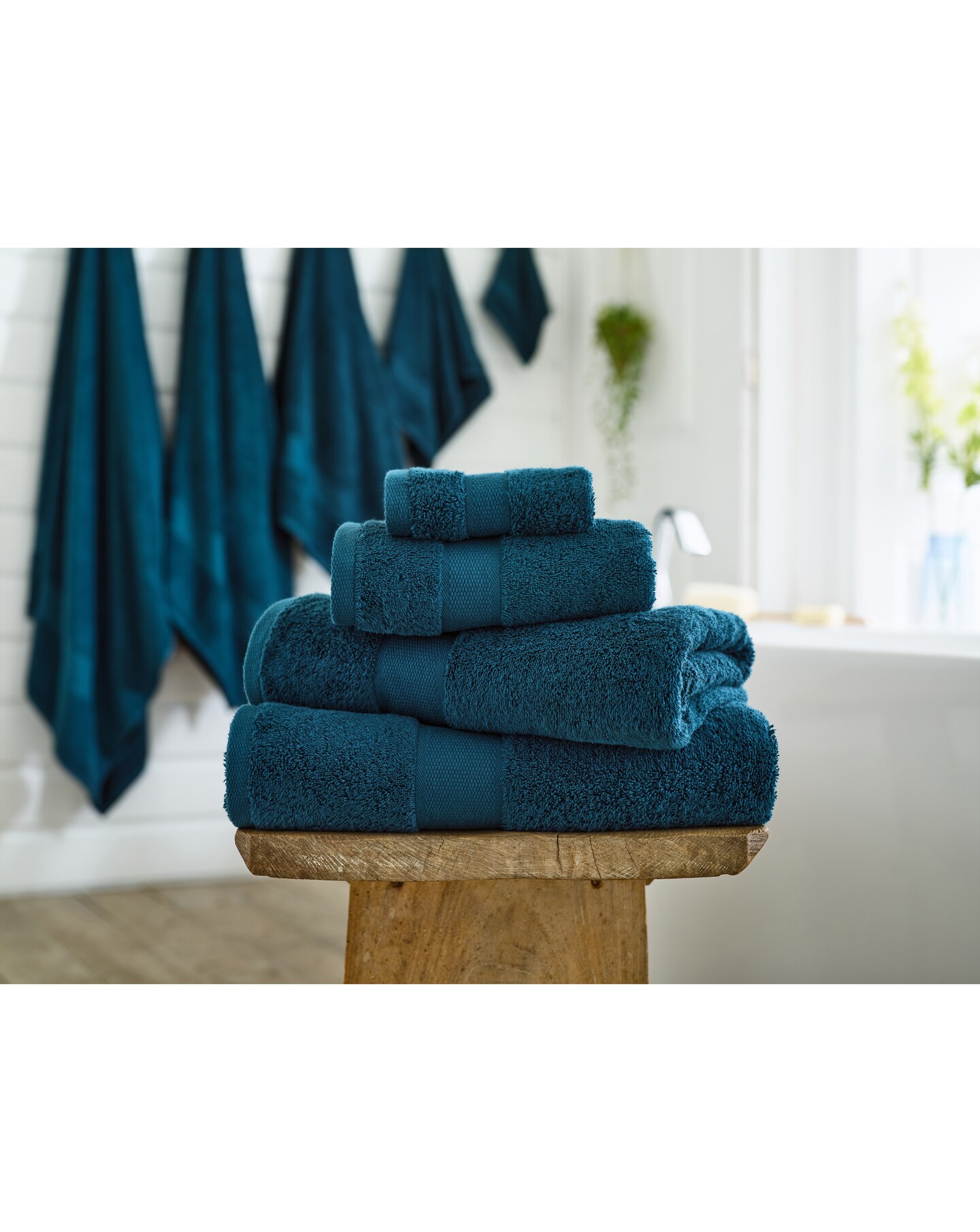 Deyongs Egyptian Cotton 550gsm Towel