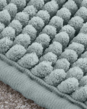 Catherine Lansfield Bobble Bathmat 50x120cm