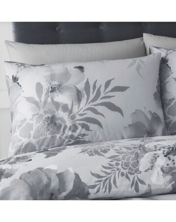 Catherine Lansfield Dramatic Floral Duvet Cover Set