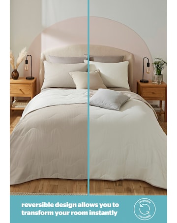 Silentnight Summer Breeze Reversible Coverless 2.5 Tog Duvet