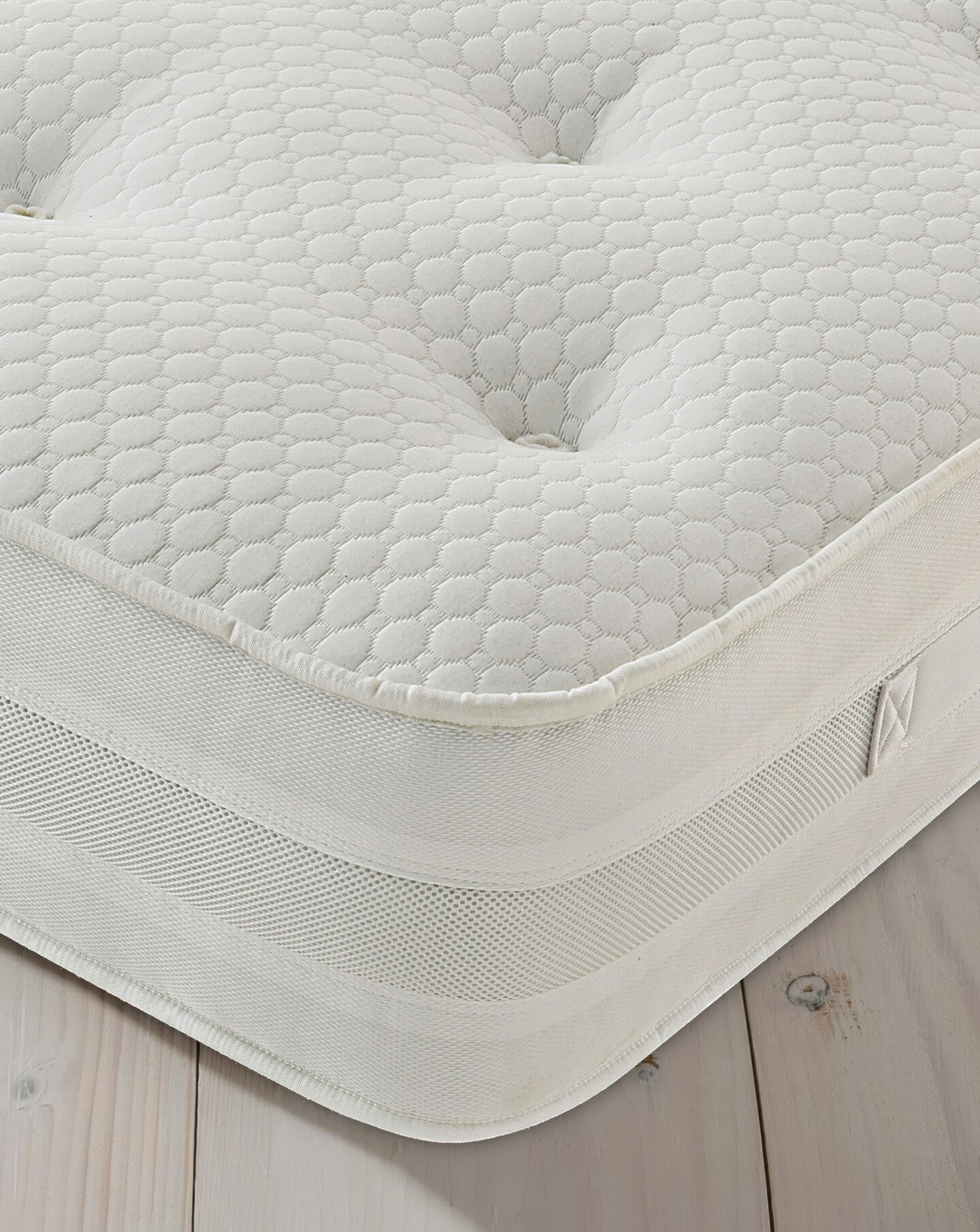 Silentnight 1000 Pocket Memory Mattress
