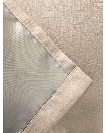 Vogue Light Filtering Eyelet Curtain